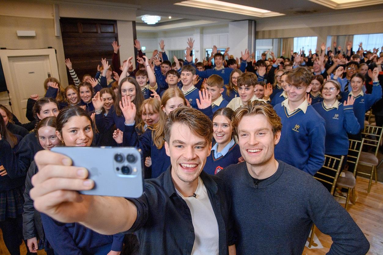 International rowing champions Fintan McCarthy and Jake McCarthy taking a selfie with students at the “Igniting Entrepreneurship” event, hosted by the Local Enterprise Office Cork North and West. 